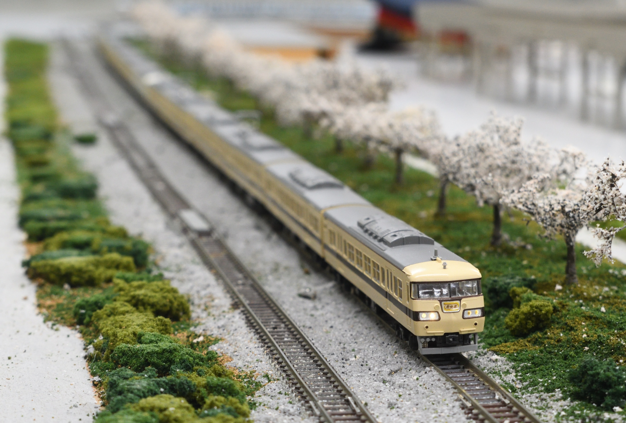 電車であそぼう！